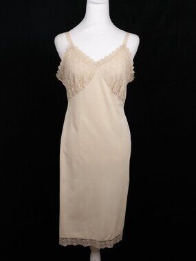 Nancy King Vintage Beige Lace Full Slip Dress Size 38/S Minimalist